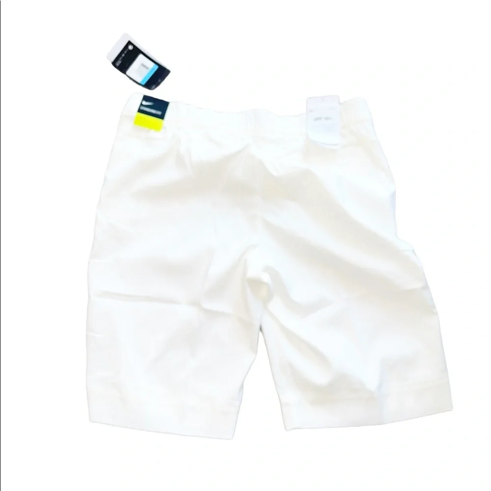 NWT  Nike Womens Dri-Fit Golf Bermuda Shorts